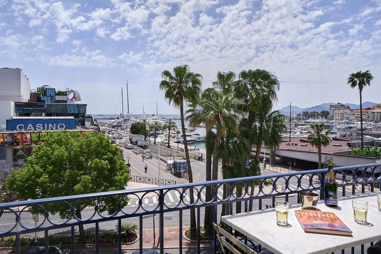 Croisette Luxury Waterfront Across The Sea Apartment Cannes 0*,