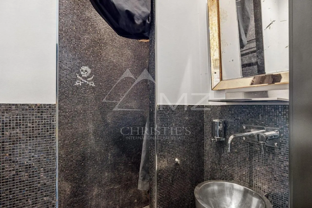 Croisette Luxury Waterfront Across The Sea Apartment Cannes
